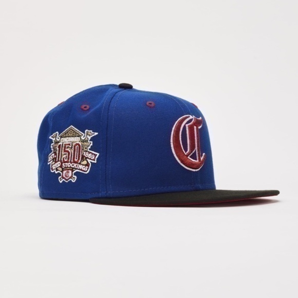 NWT. NEW ERA Cincinnati Reds Snapback Hat